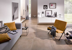 Modernes Wohnzimmer mit Cotto-Fliesen